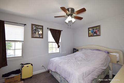 813 Red Barn Ln, Elgin, IL 60124 photo 23