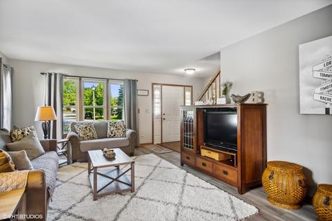 841 Cimarron Dr, Cary, IL 60013 photo 5