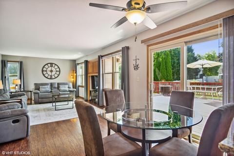 841 Cimarron Dr, Cary, IL 60013 photo 9