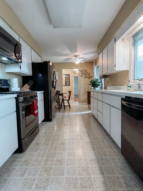 15955 S George Ct, Plainfield, IL 60586 photo 6