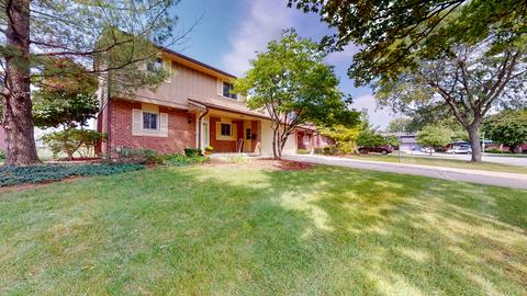 1424 Blackburn St, Wheaton, IL 60187 photo 3