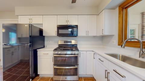1424 Blackburn St, Wheaton, IL 60187 photo 8