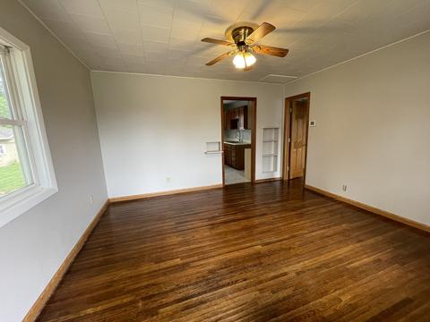 420 E Stewart St, Bloomington, IL 61701 photo 7