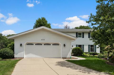 235 Brookside Dr, Elgin, IL 60123 photo 1