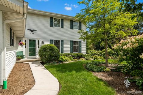 235 Brookside Dr, Elgin, IL 60123 photo 2