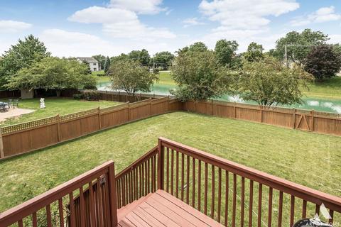 1165 Clover Hill Ln, Elgin, IL 60120 photo 25