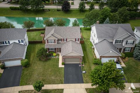 1165 Clover Hill Ln, Elgin, IL 60120 photo 2