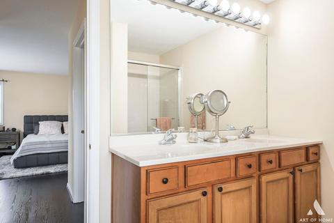 1165 Clover Hill Ln, Elgin, IL 60120 photo 21