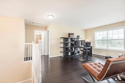 1165 Clover Hill Ln, Elgin, IL 60120 photo 14