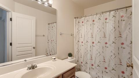 972 Mesa Dr, Elgin, IL 60123 photo 11