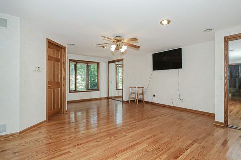220 N Western Ave, Bartlett, IL 60103 photo 13