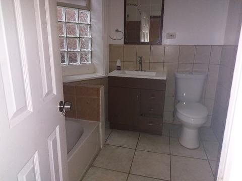 1552 E 65th Pl #2, Chicago, IL 60637 photo 6