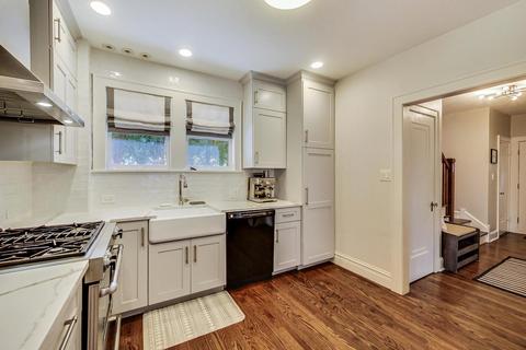 359 E Webster Ave, Elmhurst, IL 60126 photo 14