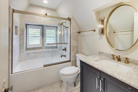359 E Webster Ave, Elmhurst, IL 60126 photo 28