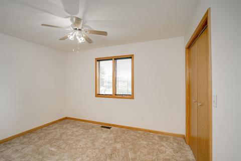 401 Sunset Dr, Colfax, IL 61728 photo 15