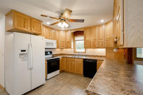 401 Sunset Dr, Colfax, IL 61728 photo 23