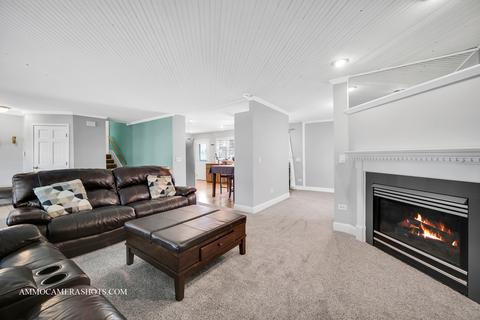 665 Flagstaff Ln, Hoffman Estates, IL 60169 photo 9