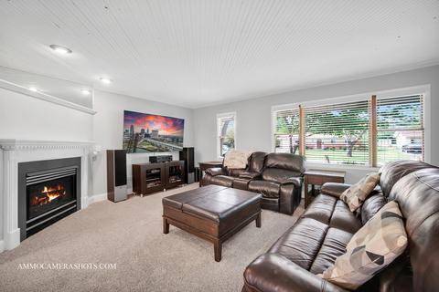 665 Flagstaff Ln, Hoffman Estates, IL 60169 photo 8