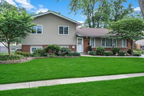 665 Flagstaff Ln, Hoffman Estates, IL 60169 photo 3