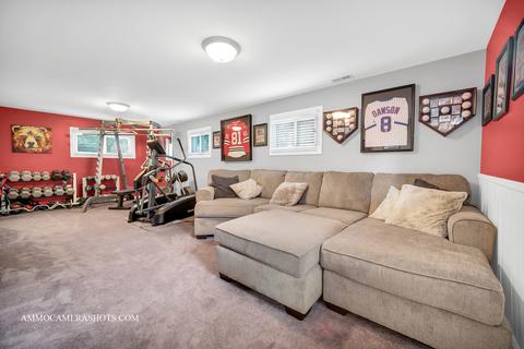 665 Flagstaff Ln, Hoffman Estates, IL 60169 photo 24