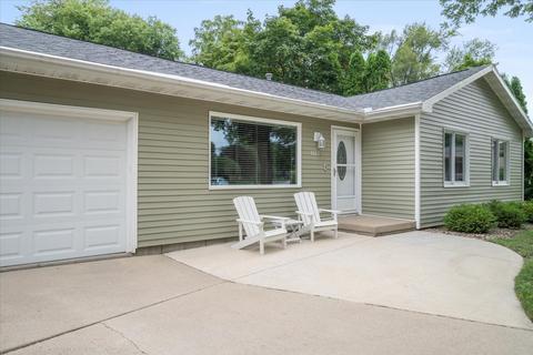 1117 Parliament Rd, Normal, IL 61761 photo 3
