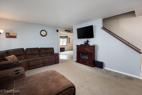 2066 Riverside Dr, Plainfield, IL 60586 photo 4