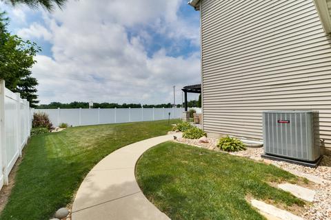 1609 Myra Ln, Bloomington, IL 61704 photo 56