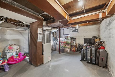 204 E 2nd St, Lockport, IL 60441 photo 20