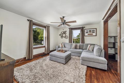 204 E 2nd St, Lockport, IL 60441 photo 11