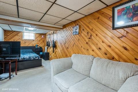 616 Harrison St, Elgin, IL 60120 photo 15