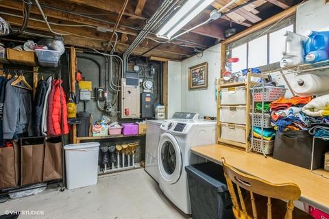 616 Harrison St, Elgin, IL 60120 photo 12