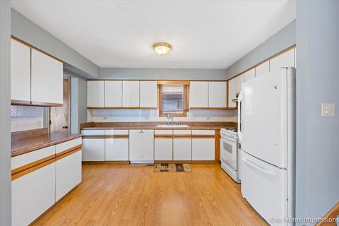 3748 W 116th St, Alsip, IL 60803 photo 11