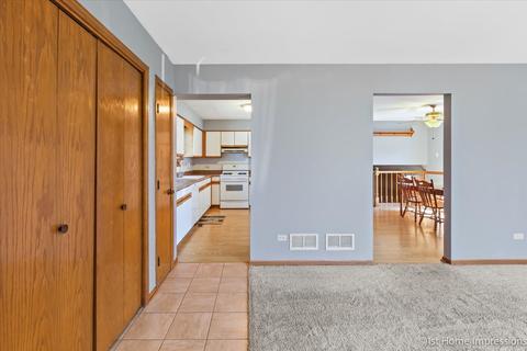 3748 W 116th St, Alsip, IL 60803 photo 8