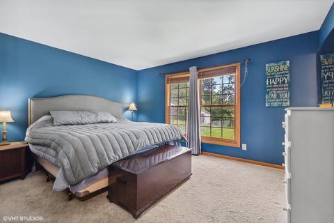 1402 Channel Beach Ave, Johnsburg, IL 60051 photo 6