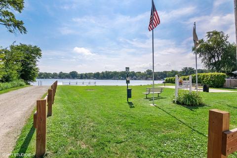 1402 Channel Beach Ave, Johnsburg, IL 60051 photo 15