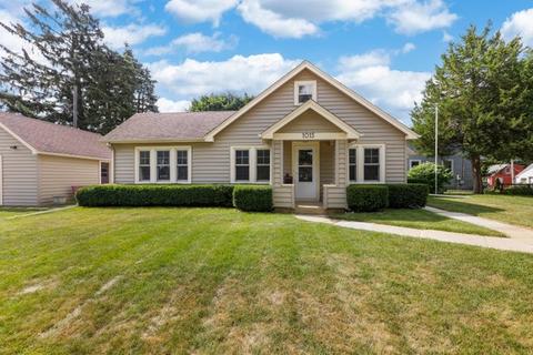 1015 Carr St, Elgin, IL 60123 photo 29