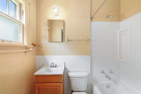 1015 Carr St, Elgin, IL 60123 photo 15