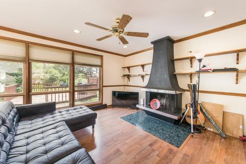 838 E Grant Dr, Des Plaines, IL 60016 photo 4