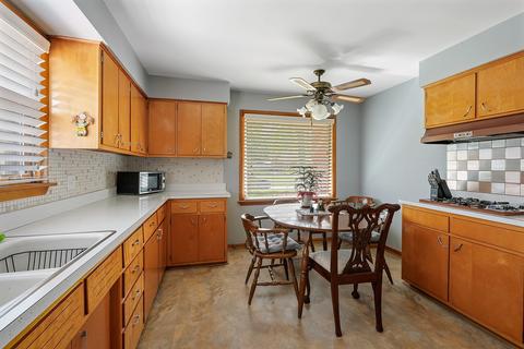 3617 Halsted Blvd, Steger, IL 60475 photo 4