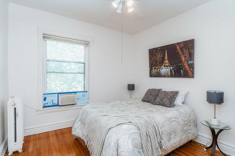 1233 E 53rd St #3, Chicago, IL 60615 photo 13