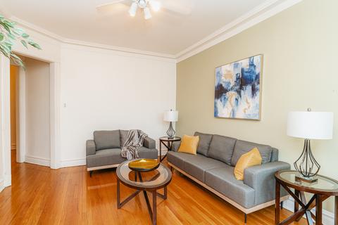 1233 E 53rd St #3, Chicago, IL 60615 photo 5
