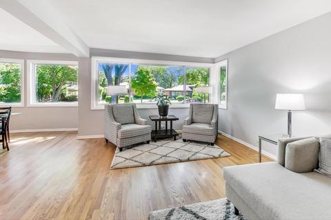 8948 Forestview Rd, Evanston, IL 60203 photo 7