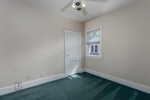 727 E Main St, Ottawa, IL 61350 photo 15