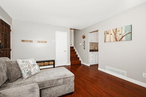 1901 Root St, Crest Hill, IL 60403 photo 6