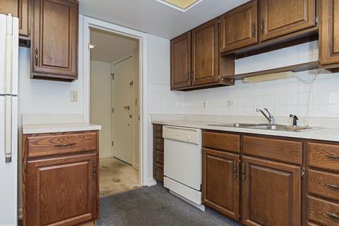 111 Rust Rd #102, Bloomington, IL 61701 photo 7