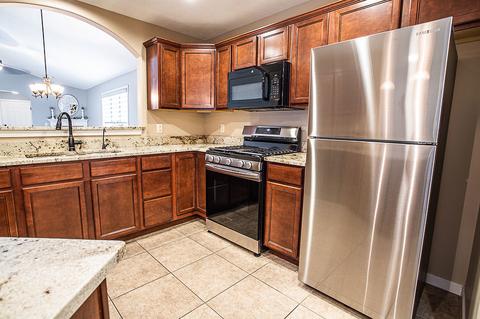 1649 Belclare Rd, Normal, IL 61761 photo 6
