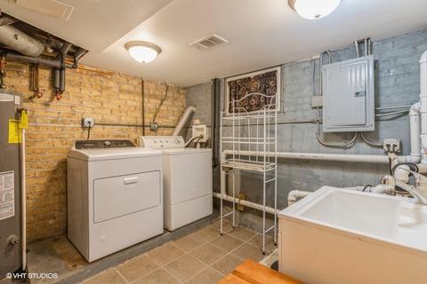 1673 White St, Des Plaines, IL 60018 photo 9
