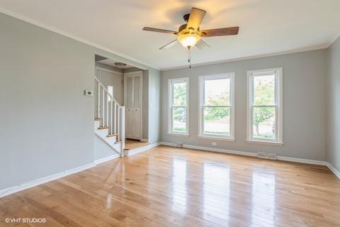 1673 White St, Des Plaines, IL 60018 photo 2