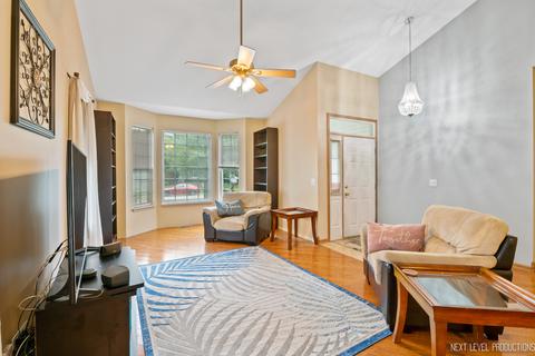 11604 S Olympic Dr, Plainfield, IL 60585 photo 5