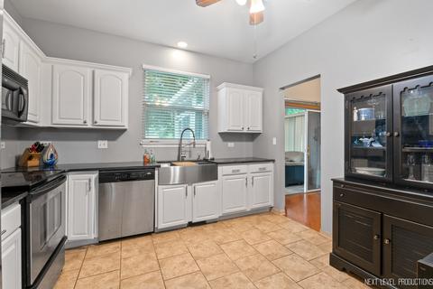11604 S Olympic Dr, Plainfield, IL 60585 photo 8